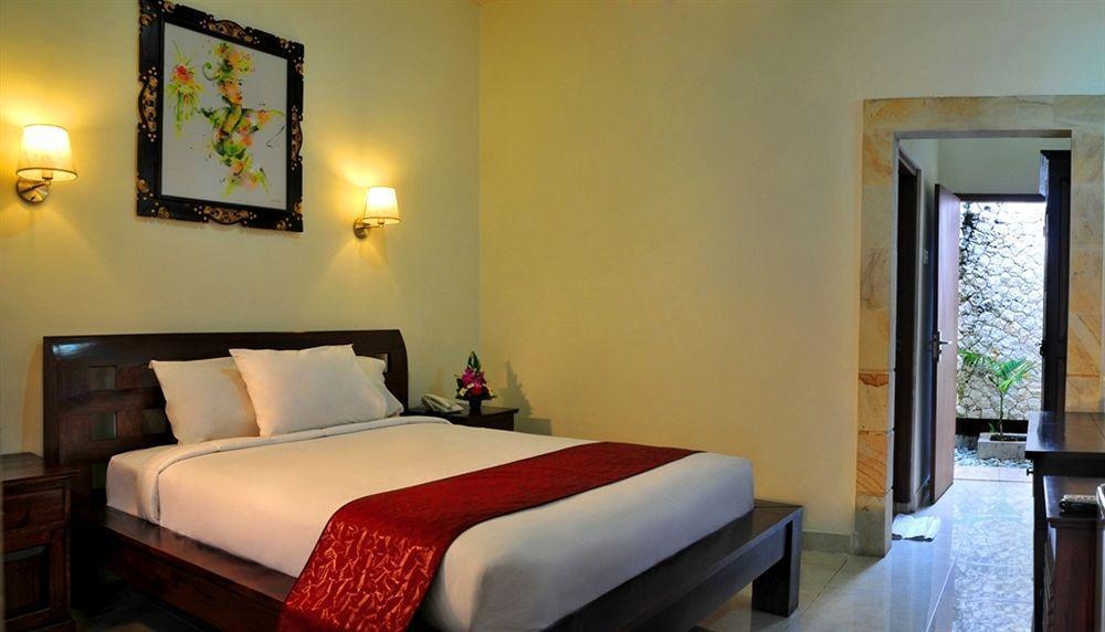 Puri Yuma Hotel 丹帕沙 外观 照片