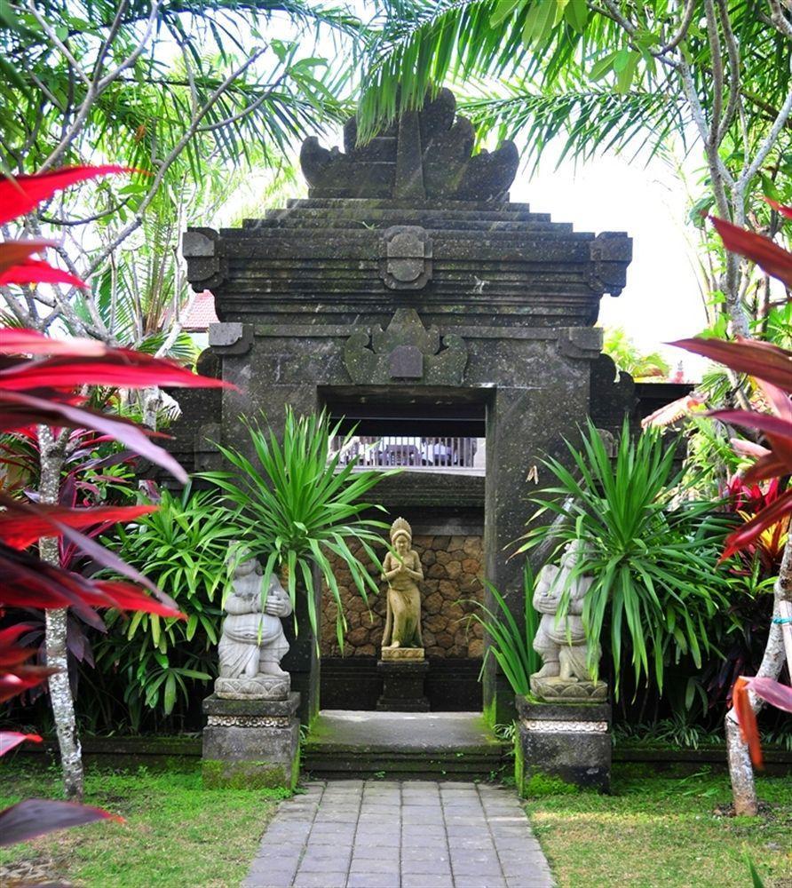 Puri Yuma Hotel 丹帕沙 外观 照片