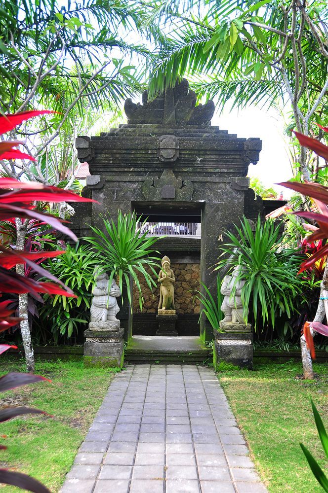 Puri Yuma Hotel 丹帕沙 外观 照片