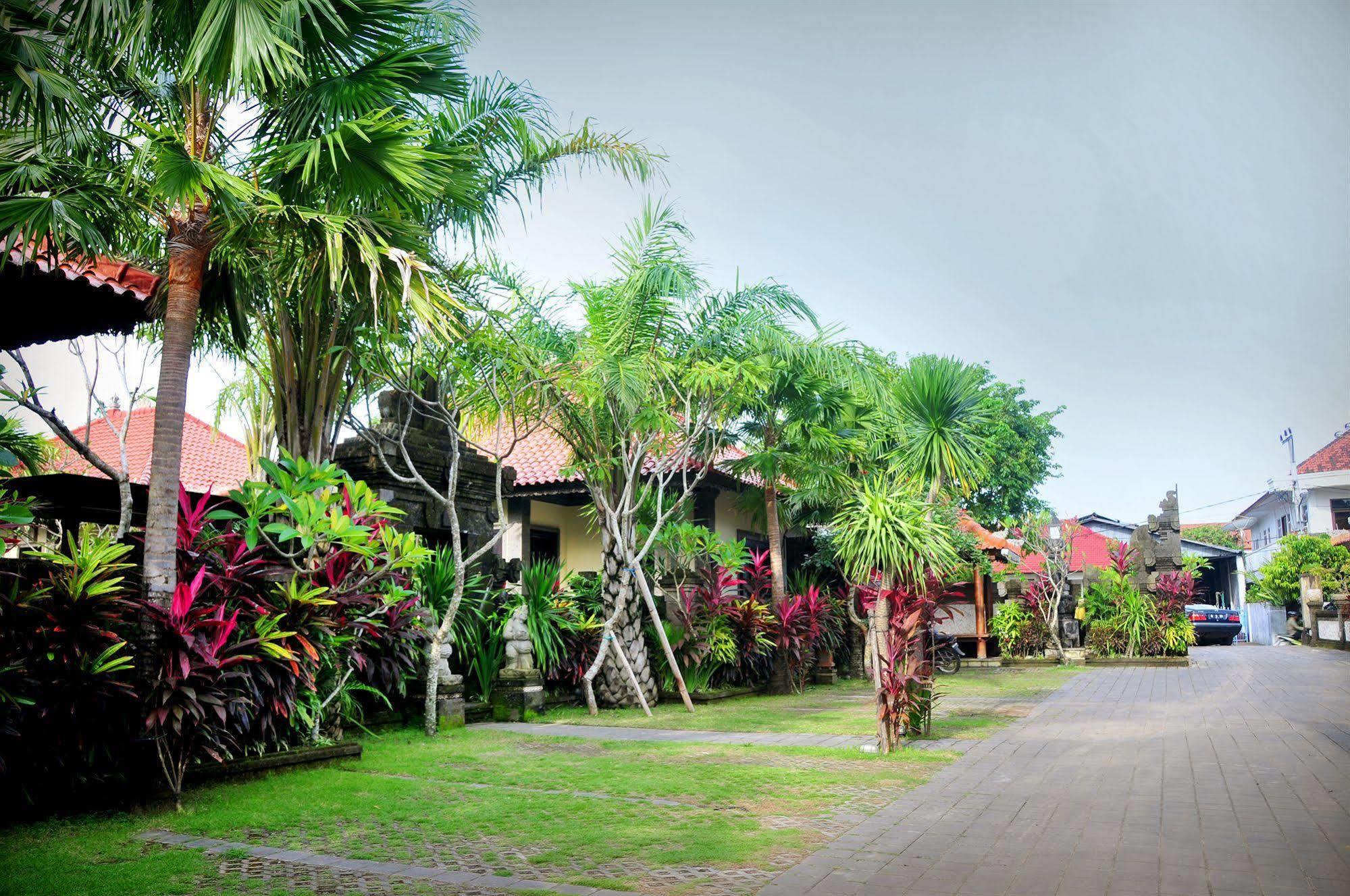 Puri Yuma Hotel 丹帕沙 外观 照片