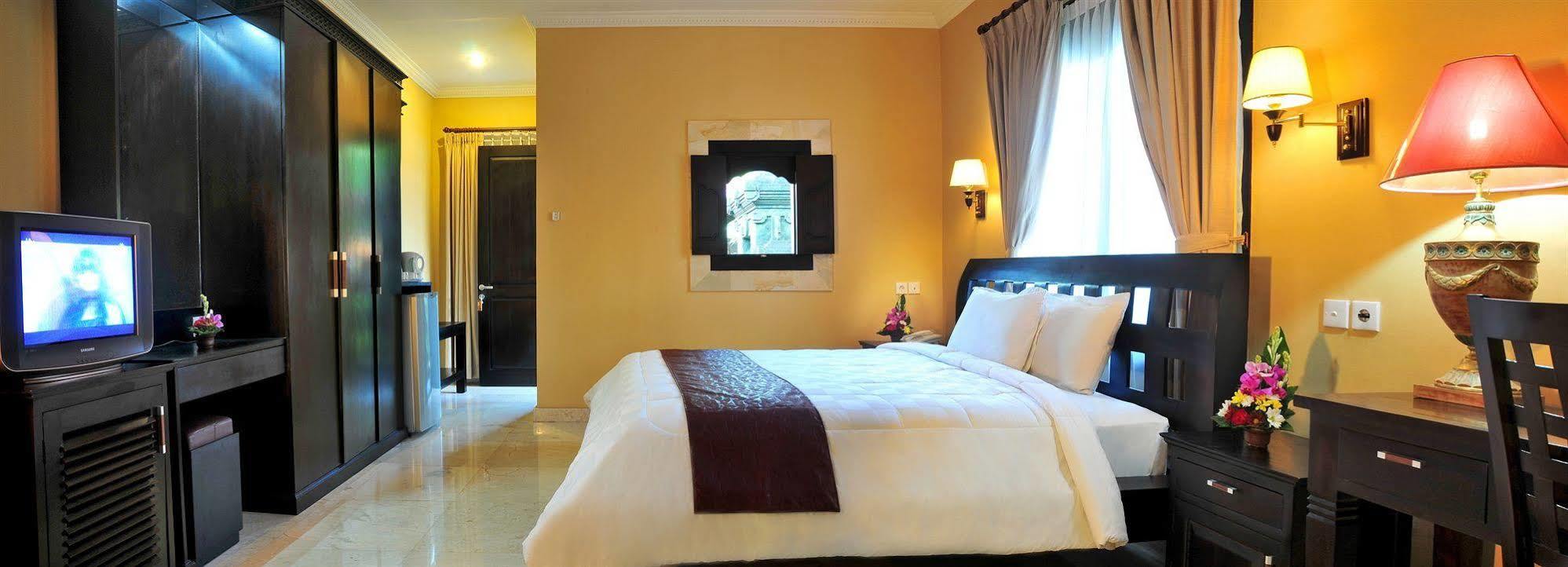 Puri Yuma Hotel 丹帕沙 外观 照片
