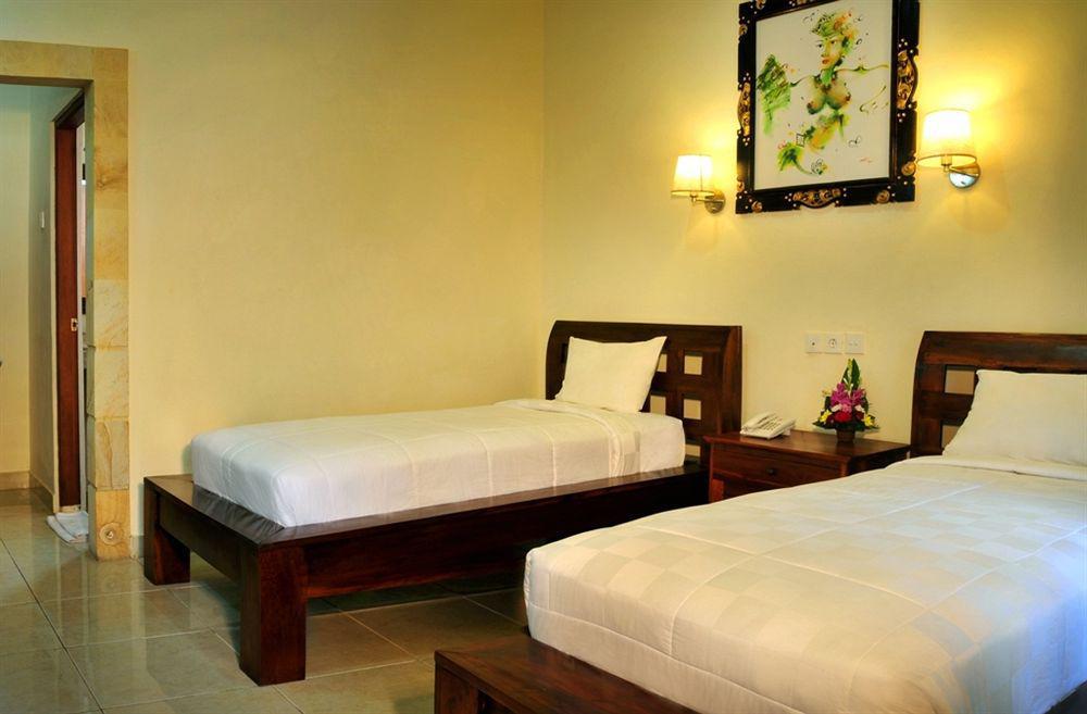 Puri Yuma Hotel 丹帕沙 外观 照片